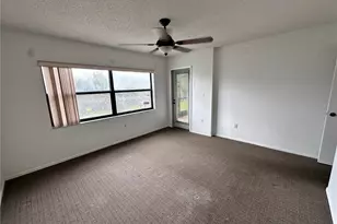 1332 Pasadena Ave S, Saint Petersburg, FL 33707 - Photo 20