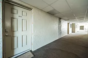 1290 Gulf Blvd, Clearwater Beach, FL 33767 - Photo 20