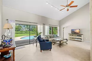 12404 Stillwater Terrace Dr, Tampa, FL 33618 - Photo 6