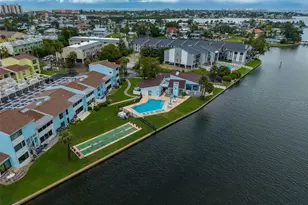 1 Windrush Blvd, Indian Rocks Beach, FL 33785 - Photo 22