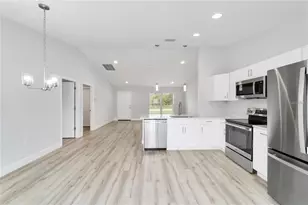 13670 SW 113th Pl, Dunnellon, FL 34432 - Photo 10