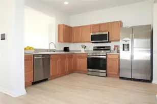 9793 50th St Cir E, Parrish, FL 34219 - Photo 2