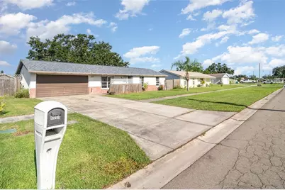 6004 Firefly Lane, Apollo Beach, FL 33572 - Photo 1