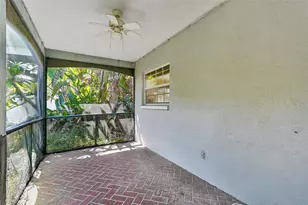330 90th Ave NE, Saint Petersburg, FL 33702 - Photo 26