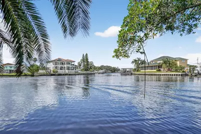 330 90th Avenue NE, Saint Petersburg, FL 33702 - Photo 1