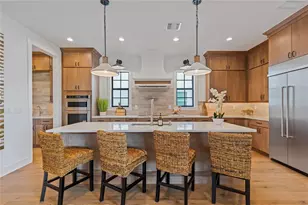 220 90th Ave NE, Saint Petersburg, FL 33702 - Photo 12