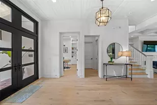 555 Suwanee Cir, Tampa, FL 33606 - Photo 22