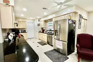 14216 Briarthorn Dr, Tampa, FL 33625 - Photo 8