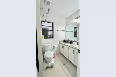 14216 Briarthorn Drive, Tampa, FL 33625 - Photo 32