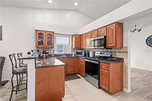 2108 Ridgemore Dr, Valrico, FL 33594 - Photo 24