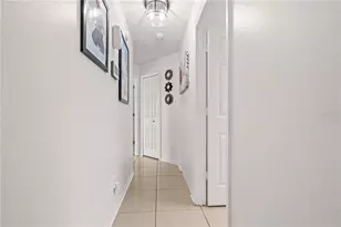 2108 Ridgemore Dr, Valrico, FL 33594 - Photo 14