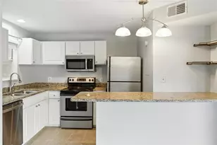 115 112th Ave NE, Saint Petersburg, FL 33716 - Photo 18