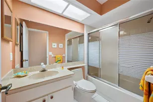 3948 Tarpon Pointe Cir, Palm Harbor, FL 34684 - Photo 30