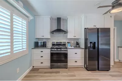 820 Blue Heron Boulevard, Ruskin, FL 33570 - Photo 12