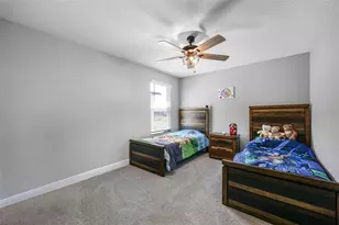 38144 Cobble Creek Blvd, Zephyrhills, FL 33540 - Photo 28