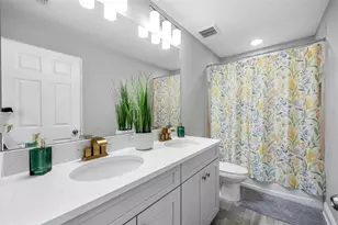 38144 Cobble Creek Blvd, Zephyrhills, FL 33540 - Photo 28