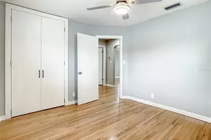 5400 3rd Ave N, Saint Petersburg, FL 33710 - Photo 20