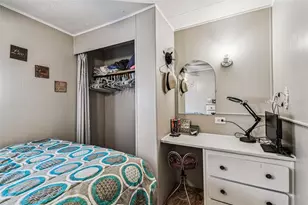 7803 46th Ave N, Saint Petersburg, FL 33709 - Photo 20