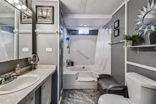 7803 46th Ave N, Saint Petersburg, FL 33709 - Photo 22