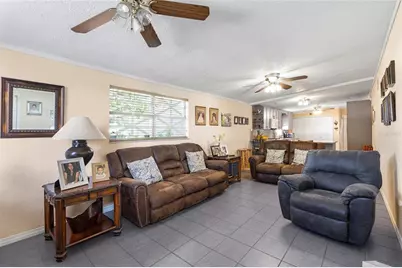 4417 W Paris Street, Tampa, FL 33614 - Photo 4