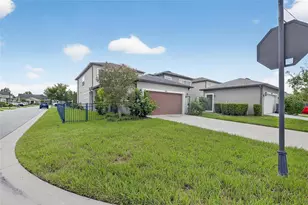 5811 Caldera Ridge Dr, Lithia, FL 33547 - Photo 6