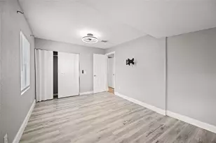 605 S S Disston Ave, Tarpon Springs, FL 34689 - Photo 20