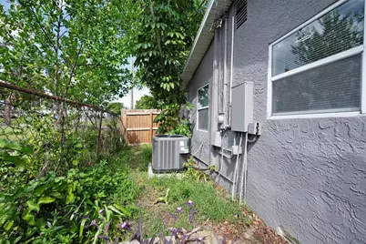 605 S S Disston Ave, Tarpon Springs, FL 34689 - Photo 26