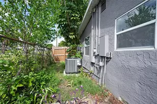 605 S S Disston Ave, Tarpon Springs, FL 34689 - Photo 26