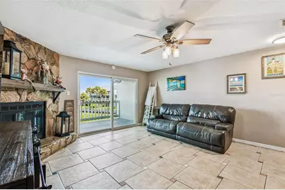 12134 Capri Cir S #803, Treasure Island, FL 33706 - Photo 4