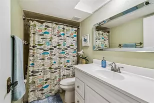 12134 Capri Cir S, Treasure Island, FL 33706 - Photo 26