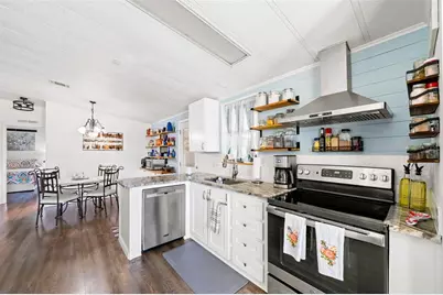 35057 McCulloughs Leap, Zephyrhills, FL 33541 - Photo 8