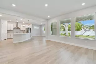 8056 33rd Ave N, Saint Petersburg, FL 33710 - Photo 18