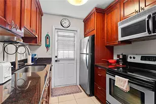 208 Danube Ave, Tampa, FL 33606 - Photo 12