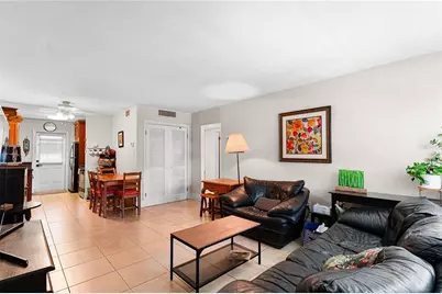 208 Danube Avenue #203, Tampa, FL 33606 - Photo 6