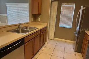 37540 Daliha Terrace, Zephyrhills, FL 33542 - Photo 18