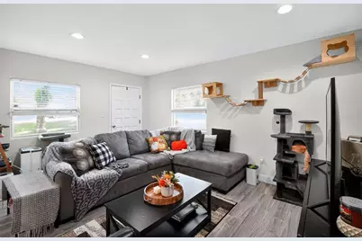 910 Whiteway Drive, Brooksville, FL 34601 - Photo 6