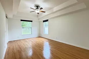 1032 Legends Pass Dr, Valrico, FL 33594 - Photo 12