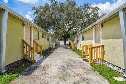 8413 N Hamner Avenue, Tampa, FL 33604 - Photo 16