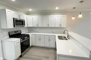 1835 Nevada Ave NE, Saint Petersburg, FL 33703 - Photo 6