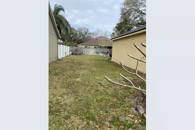 14821 Redcliff Drive, Tampa, FL 33625 - Photo 4