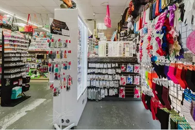 1326 Dr Martin Luther King Jr Street S, Saint Petersburg, FL 33701 - Photo 44