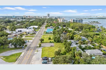 1208 N Fort Harrison Avenue, Clearwater, FL 33755 - Photo 8