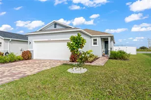 9368 Sandy Bluffs Circle, Parrish, FL 34219 - Photo 2