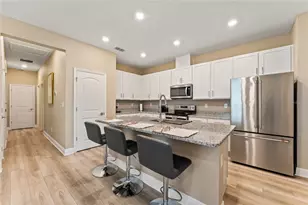 9368 Sandy Bluffs Circle, Parrish, FL 34219 - Photo 12