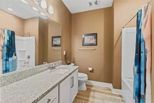9368 Sandy Bluffs Circle, Parrish, FL 34219 - Photo 22