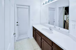 8635 Creedmoor Ln, New Port Richey, FL 34654 - Photo 40