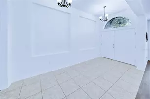 8635 Creedmoor Ln, New Port Richey, FL 34654 - Photo 8