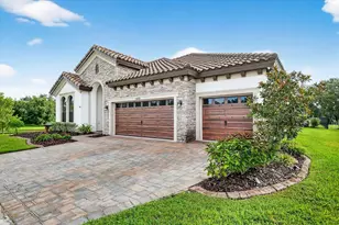 13008 Paddock Wood Pl, Riverview, FL 33579 - Photo 4