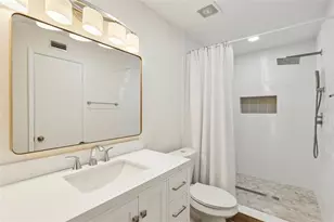 2407 Cypress Pond Rd, Palm Harbor, FL 34683 - Photo 16