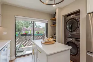 511 Longfellow Ct, Safety Harbor, FL 34695 - Photo 16